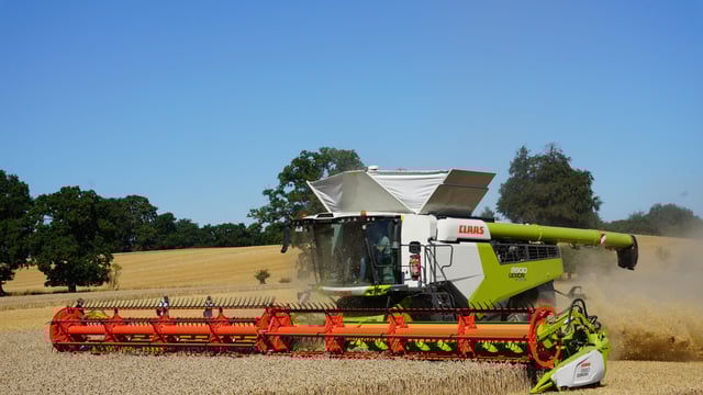 Claas raises capital the schuldscheine way