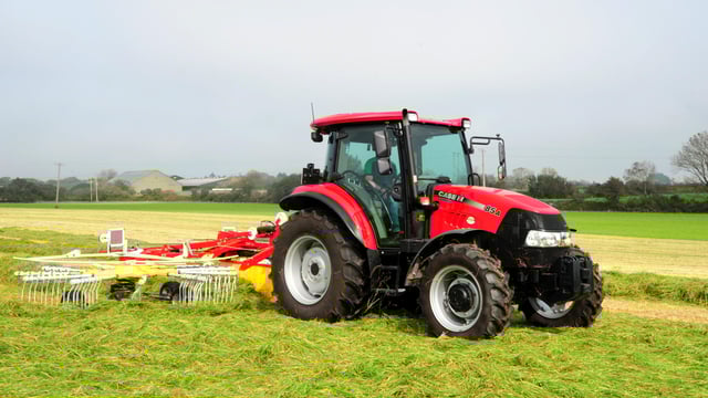 Centenary of Farmall celebrated with tractor run