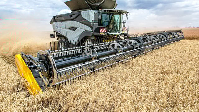 DLG awards gold medal to New Holland combine