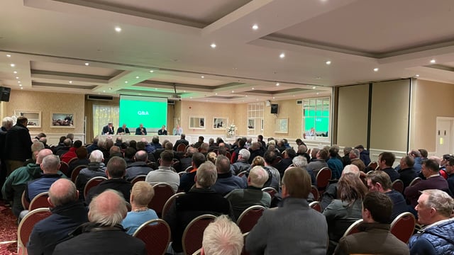 Farmers voice frustrations over ICBF index changes at Carrick meeting