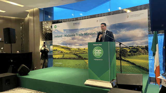 Trade mission moves to the Philippines
