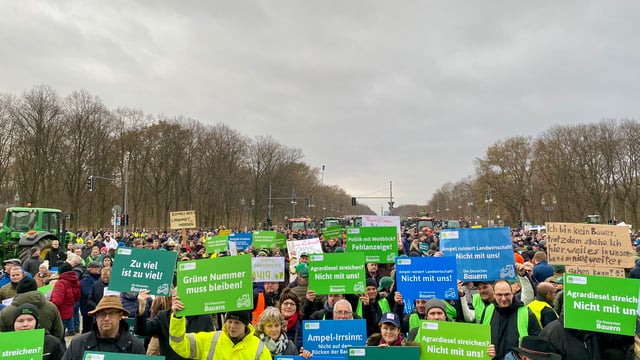 Farmers to renew protest action in Germany on tax relief cuts