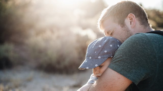 Farmers should 'take mini-breaks' to beat stress - therapist