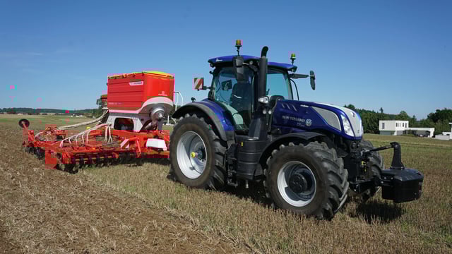 M & S Machinery strikes gold at New Holland dealer awards