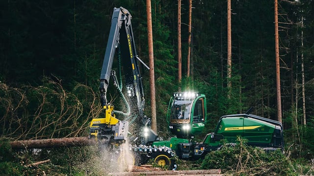 More power and reach for John Deere Forestry Machines