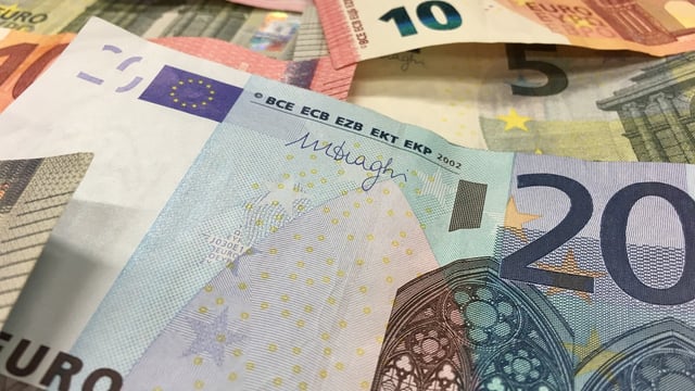 Healy-Rae: Pay farmers 'on time, every time'