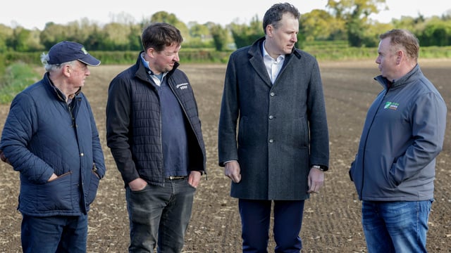 Minister McConalogue meets with tillage farmers in Laois
