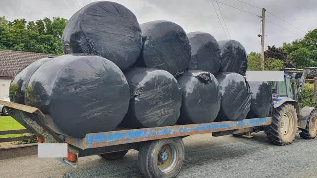 Gardaí remind farmers of road rules when towing bales