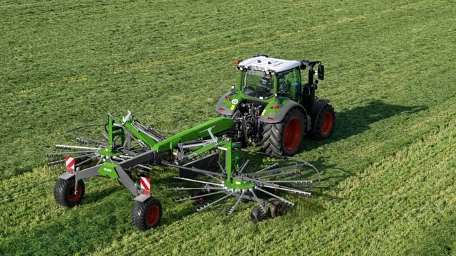 Upgraded Fendt rakes built to avoid contamination