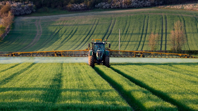 Glyphosate no longer allowed to desiccate crops prior to harvest