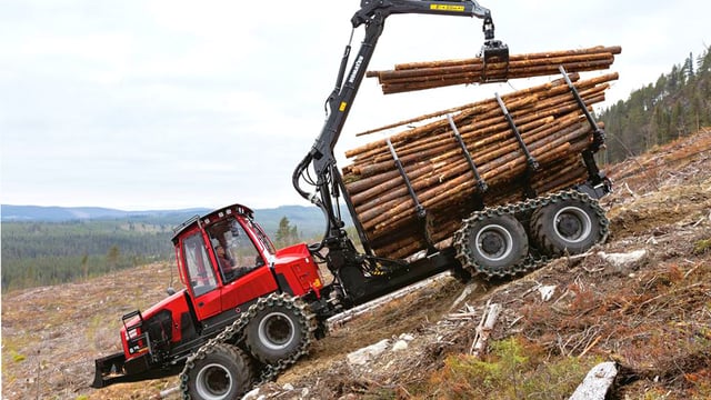 McHale Plant Sales wins Komatsu Dealer of the Year