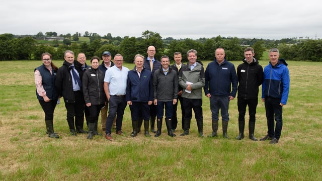 Water quality: Minister Muir visits ASSAP farm in Monaghan