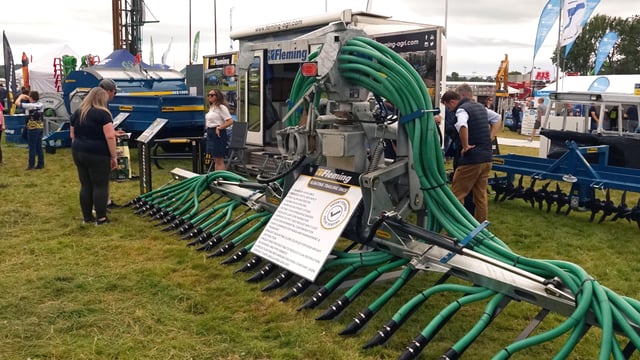 Finding the optimum forward speed when spreading slurry