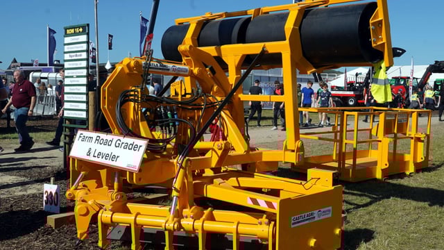 Roadway repair made simple by Murray Machinery