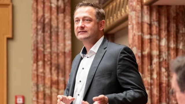 What's the political pedigree of the new EU agri commissioner?