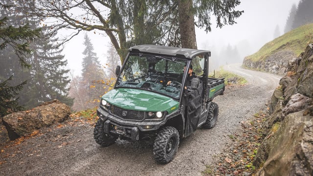 Big improvements to cargo box on John Deere Gator