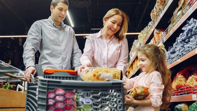 Greater transparency required of food labelling - report