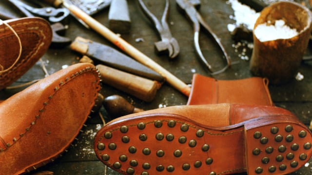 Memories - hobnail boots on rural roads at Christmas