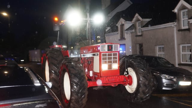 Ballyragget hosts 'Light Up the Night' tractor run