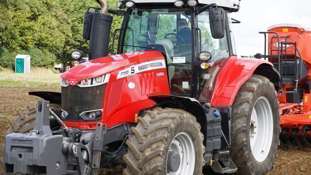 Massey Ferguson opens new customer centre at Beauvais