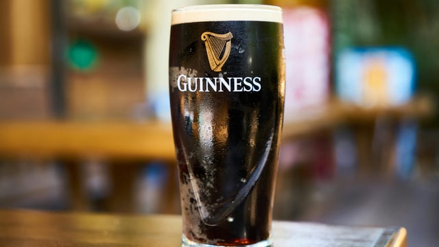 Vintners federation criticises Diageo as price of pint set to increase