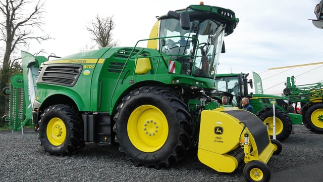John Deere sales figures decline by 30%