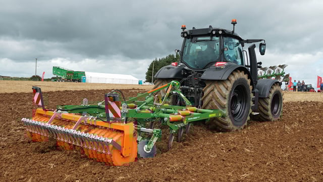 Amazone remains relatively buoyant in choppy waters