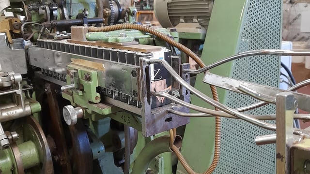 Revenue and gardaí shut down illegal cigarette factory in Louth