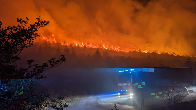 NI fire fighters tackle 146 gorse fires in 3-day period