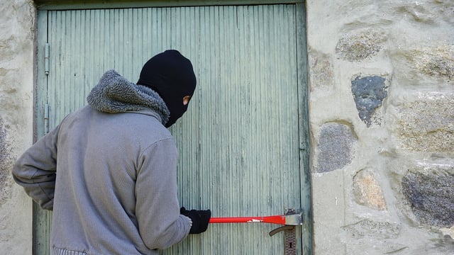 PSNI investigating 2 burglaries in rural villages
