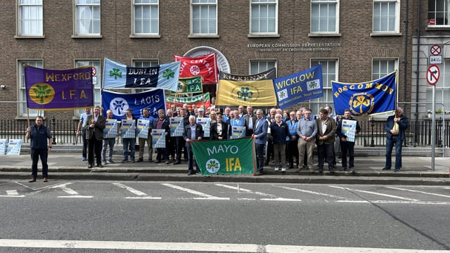 Watch: Farmers protest in heart of Dublin city over future of CAP funding