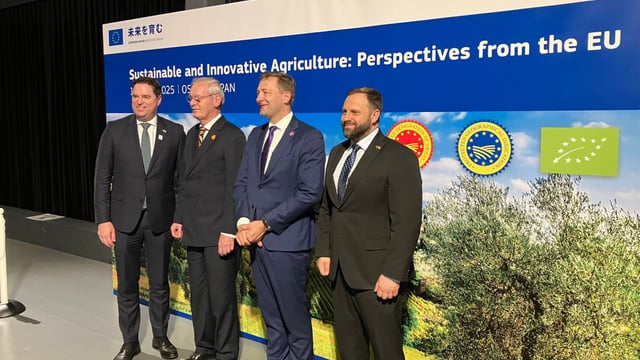 Watch: EU Commissioner hears that Irish farmers have 'loans to pay off'