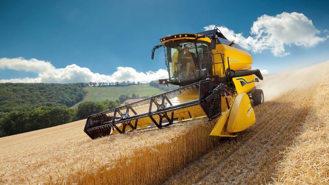 New Holland upgrades its straw walker combines