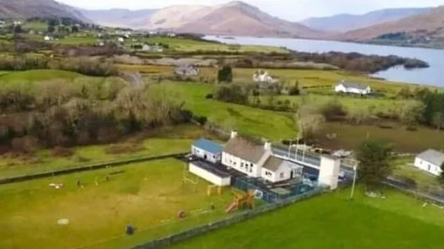 Co. Galway farmer fronts campaign to retain second teacher