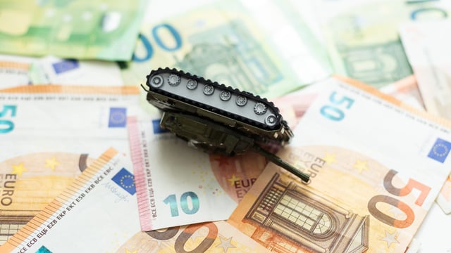 Fitzmaurice: 'Tanks and guns more important than farmers and food security' to EU