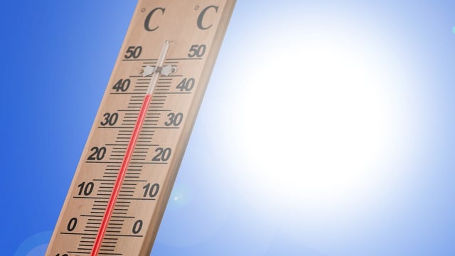 Met Éireann issues Status Yellow high temperature warning