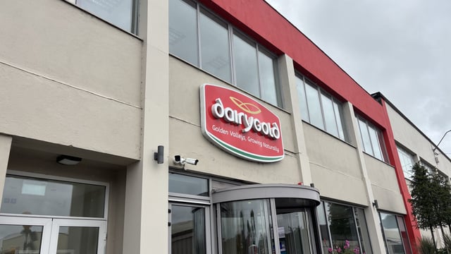 Farmers voice milk price concerns at Dairygold meeting in Cork