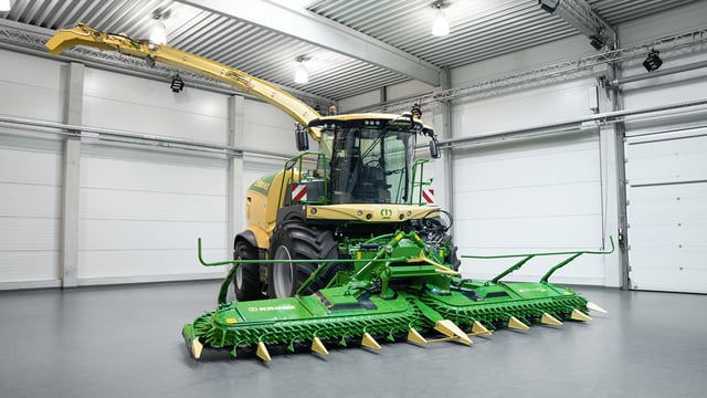New Krone Big X brings 834hp from six cylinder engine