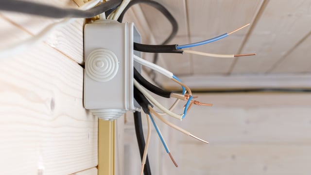 NFU Mutual urges NI farmers to check electrical systems