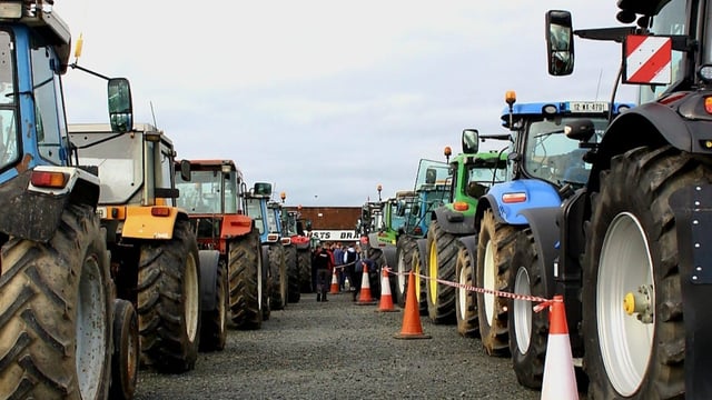 School tractor run raises over €5,00O for Wexford cancer support centre