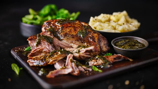 Marks &amp; Spencer sees significant bump in food sales for Christmas